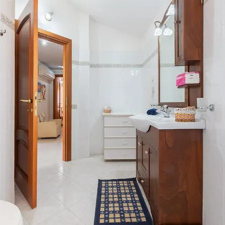 Guesthost - La Casa Di Gianna Villaputzu